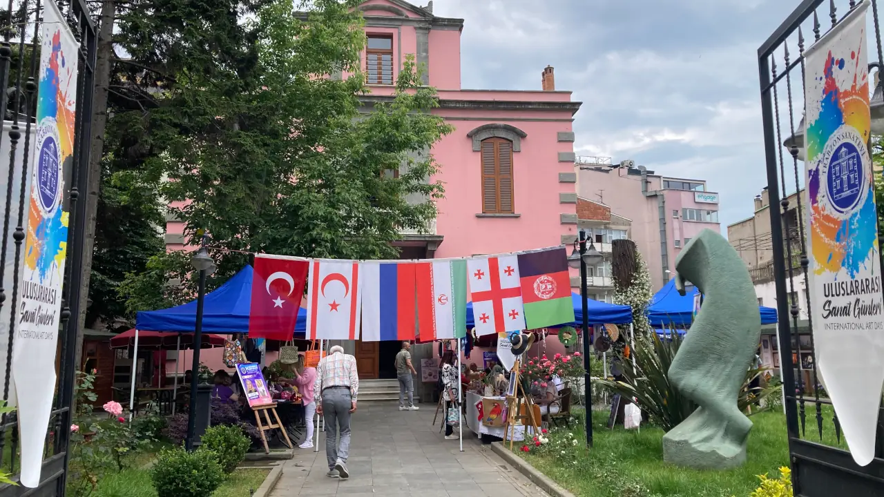 resimler-haber/uluslar_arası_Kültür_günleri_trabzon.webp